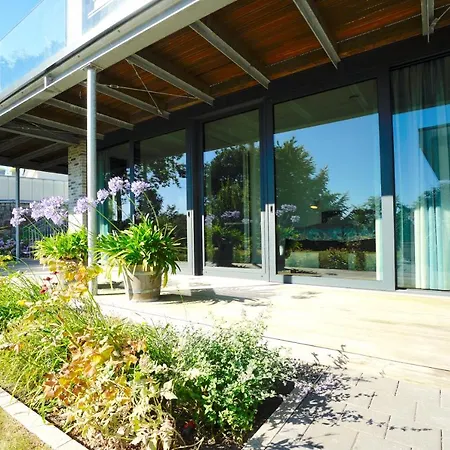 Moderne In Ruhiger, Gruener Lage Von Apartmán Eckernförde