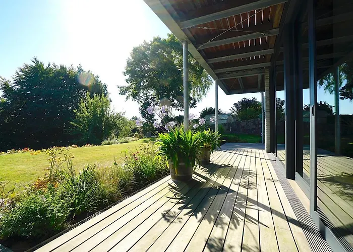 Moderne In Ruhiger, Gruener Lage Von Apartamento *